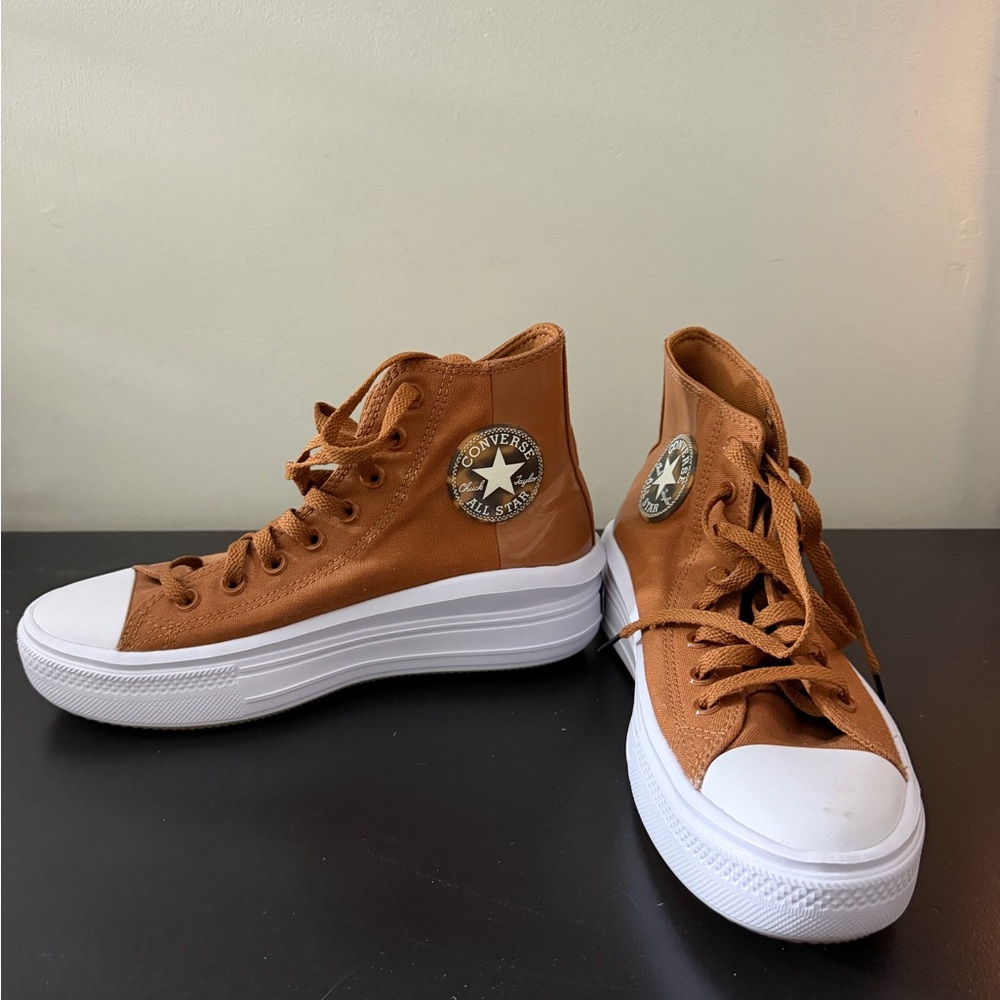 Converse Women's High-Top Platforms Turtle Emblem